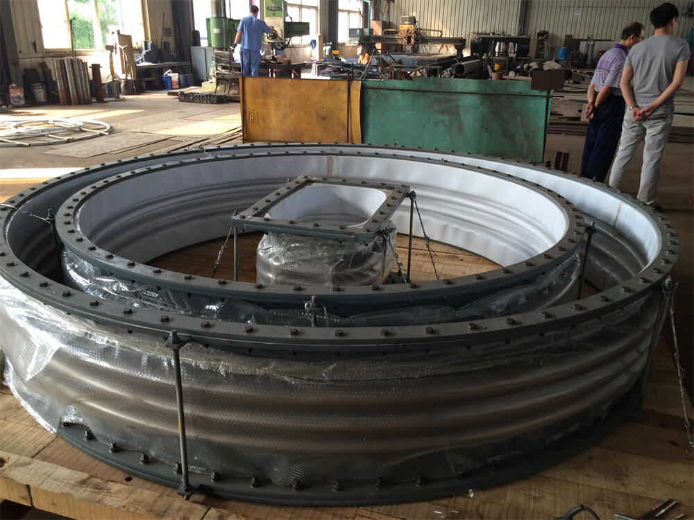 出口補(bǔ)償器